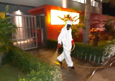 DHL